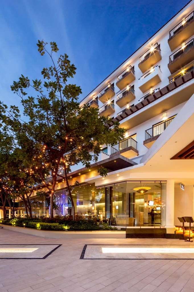 Hotel Premiere Boutique & Romantic Getaway - Adults Only