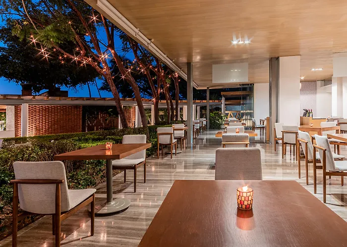 Villa Premiere Boutique Hotel & Romantic Getaway - Adults Only